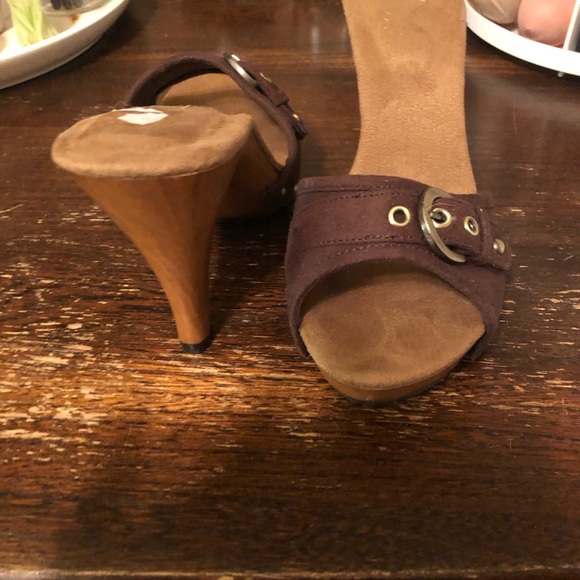 Sexy and perfect - Picture 3 of 4